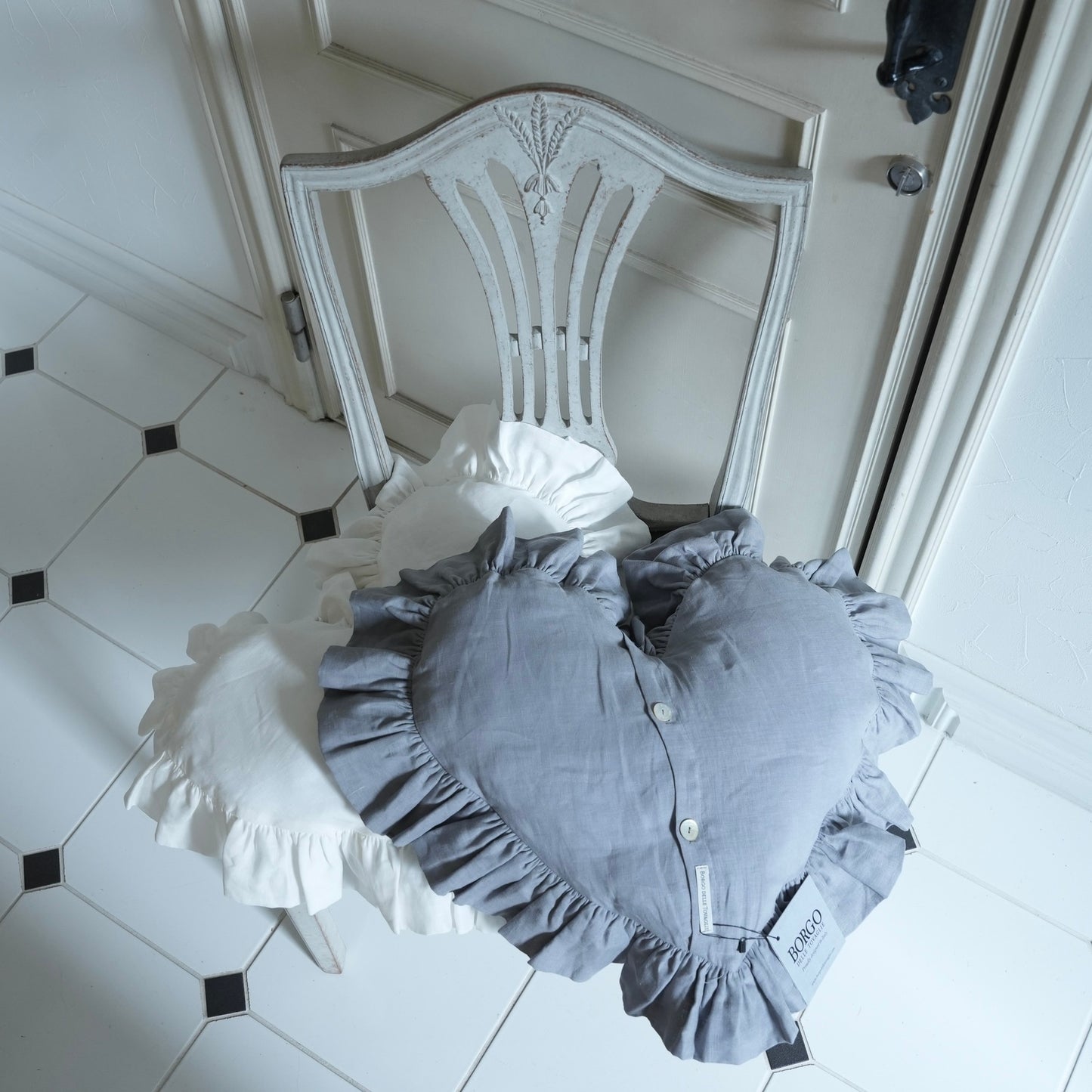 Borgo delle tovaglie ハートクッション