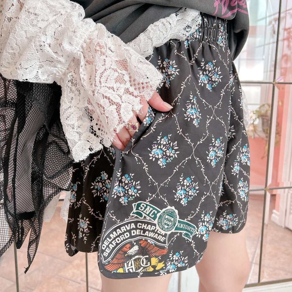 ★Ebony Garden ショートパンツ