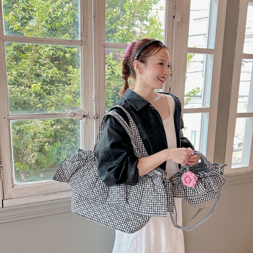 ブローチ Tweedy Emma