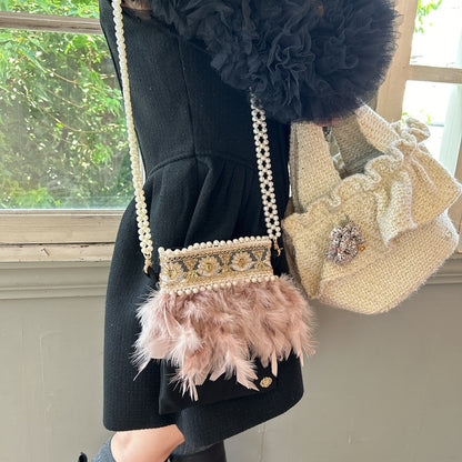 ミニサコッシュ Wintry Meghan ブラック