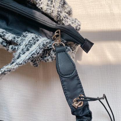 ミニフリルバッグ Tweedy Bebe【ブラック×ホワイト】1サイズ