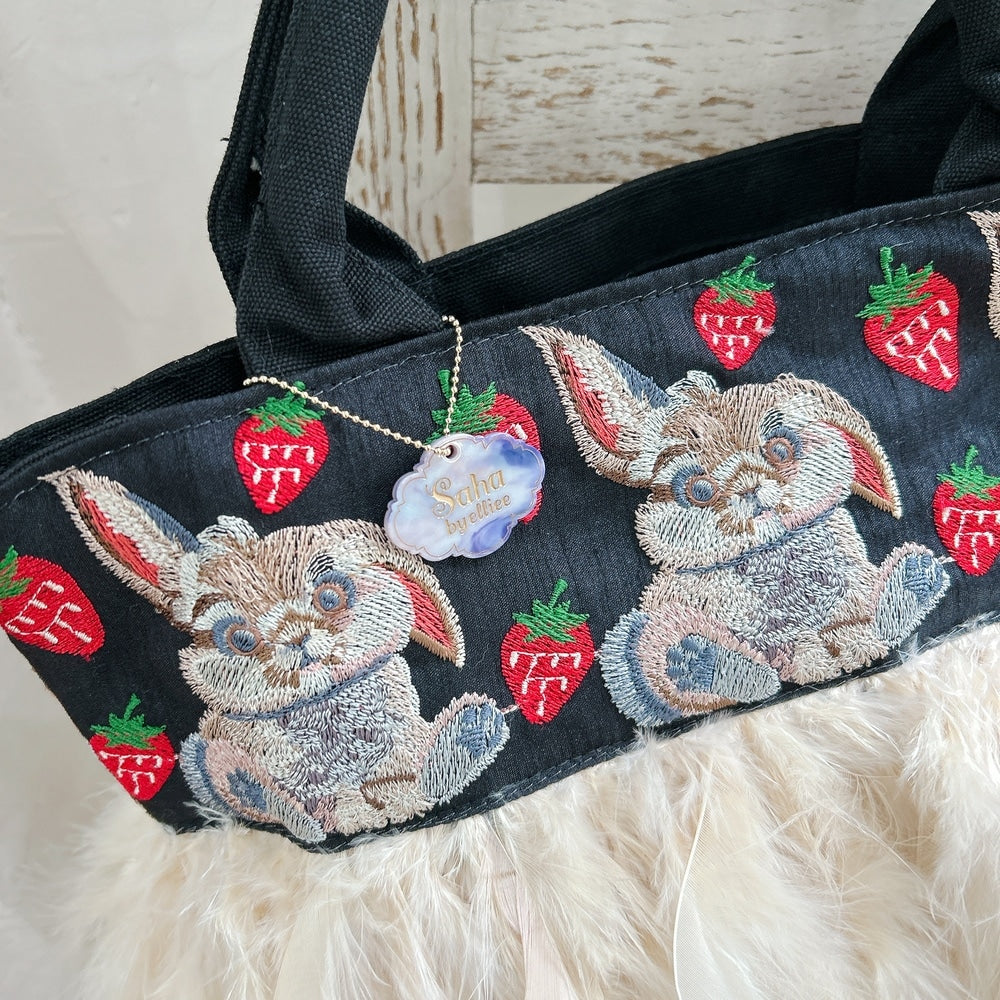 パイプトート Very Berry Bunny