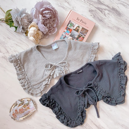 Waffle Frill Collar