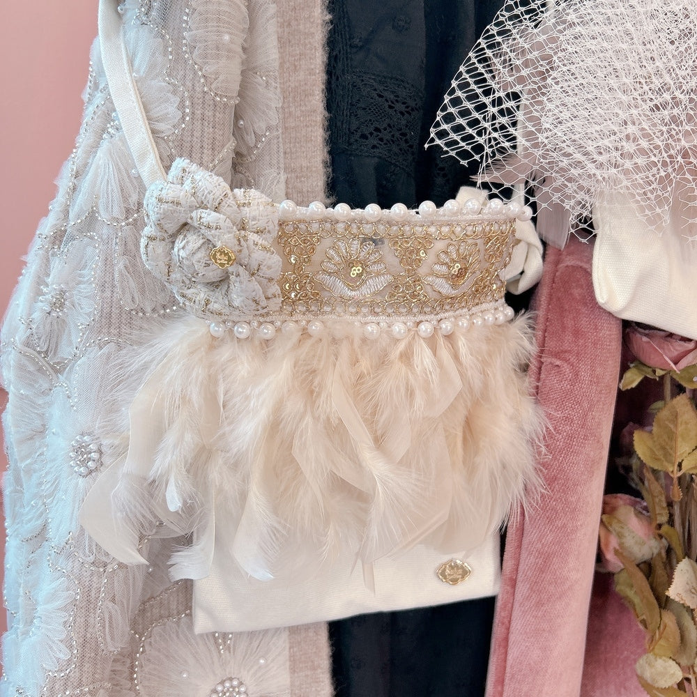 ミニサコッシュ Wintry Meghan アイボリー＆ホワイト