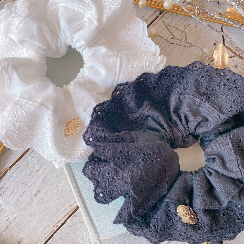 シュシュ Embroidery Lace