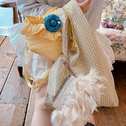 ブローチ Tweedy Emma