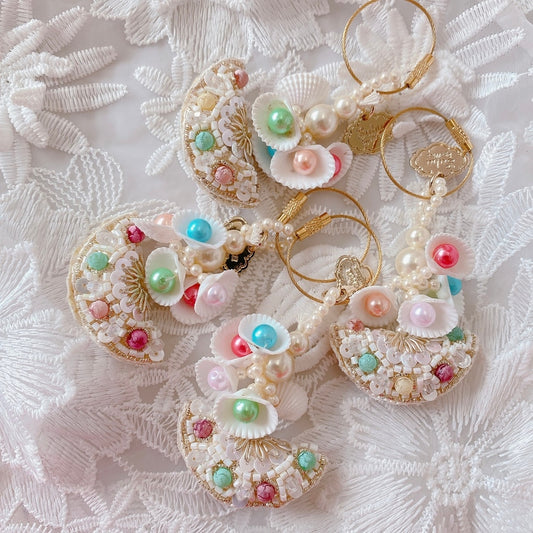 チャーム Vivid Seashell