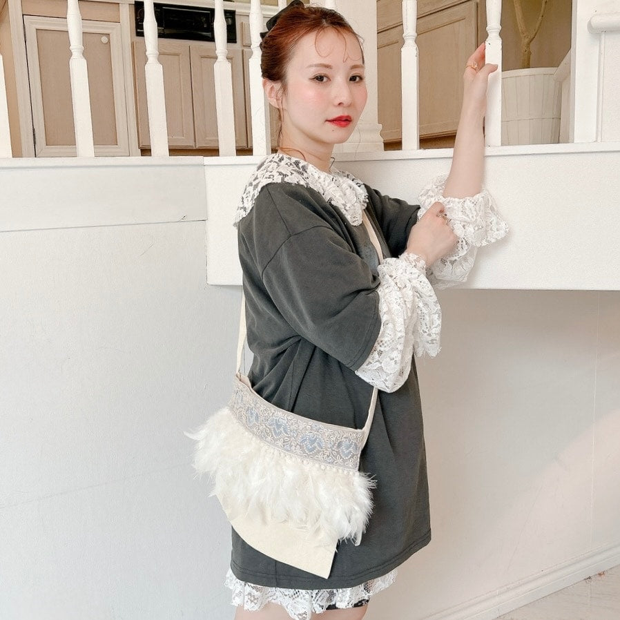 サコッシュ Mystic Tiara