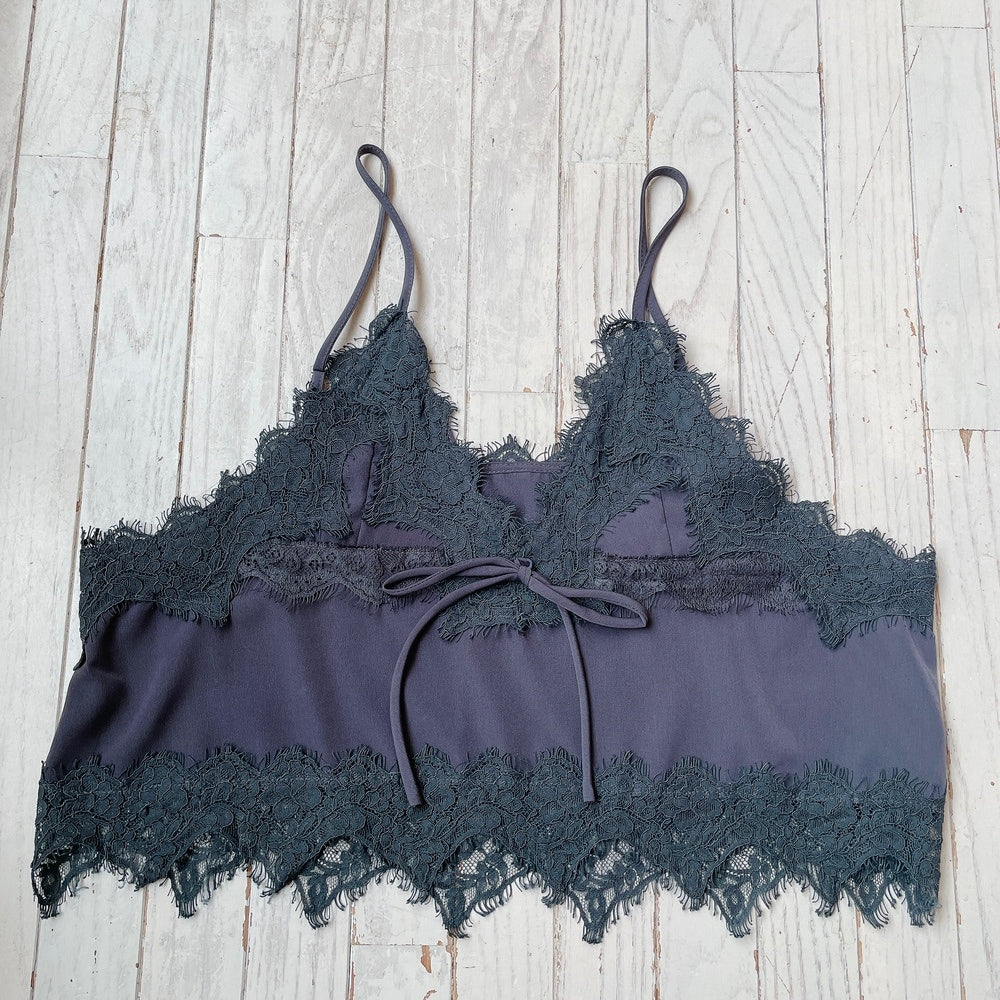 ★Croppedレースビスチェ