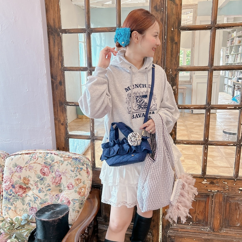 ブローチ Tweedy Emma