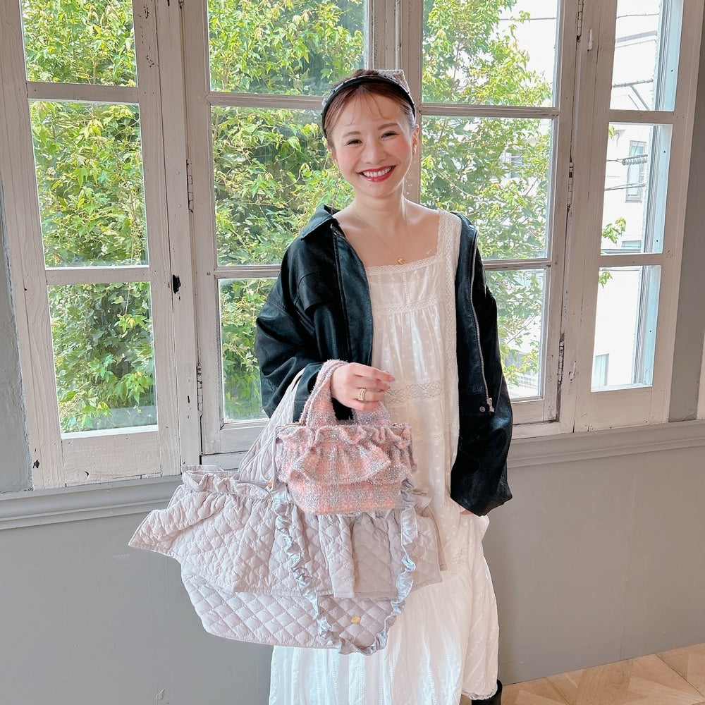 フリルバッグ Tweedy Bebe【ピーチ×シルバー】2サイズ – Saha by elliee