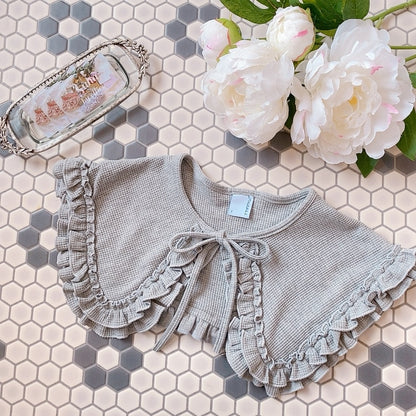Waffle Frill Collar