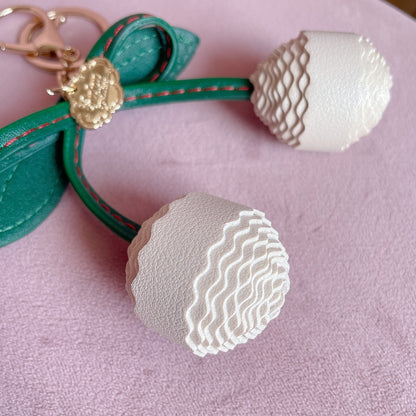 チャーム Cherry Charmant