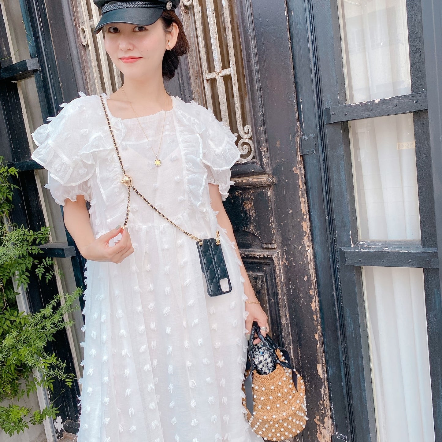 チェーンスマホケース Lady Chic