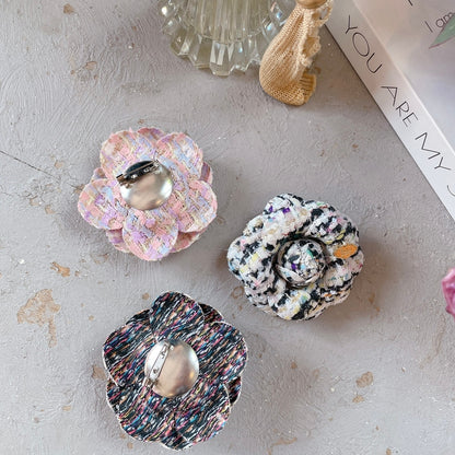 ブローチ Tweedy Emma