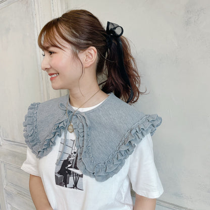 Waffle Frill Collar