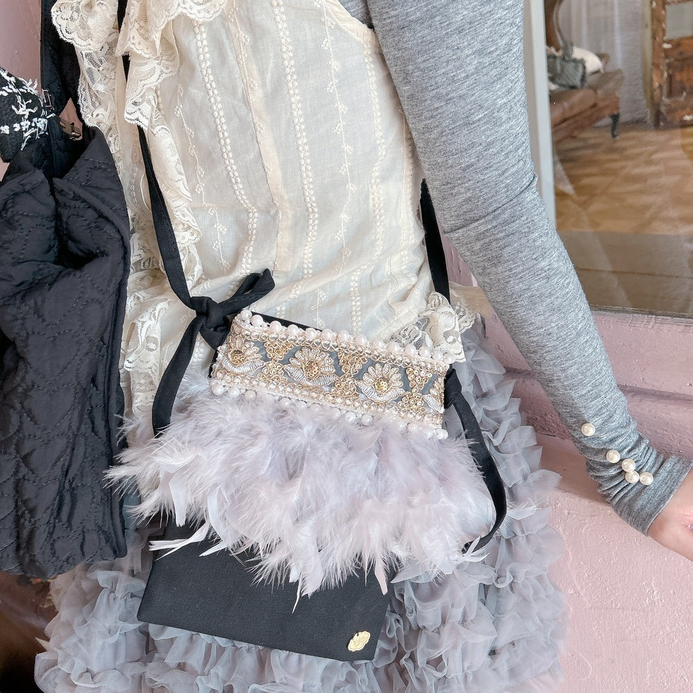 ミニサコッシュ Wintry Meghan ブラック