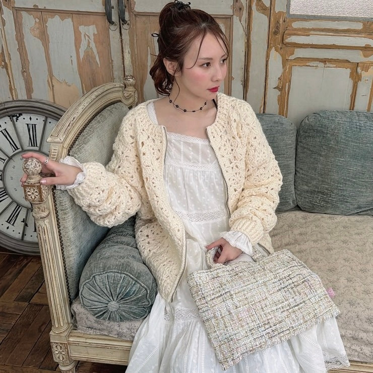 Noir Daisyチョーカー