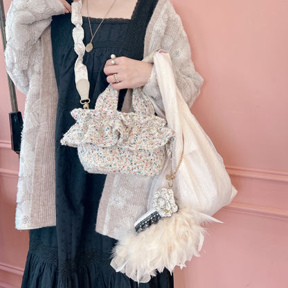 ブローチ Tweedy Emma