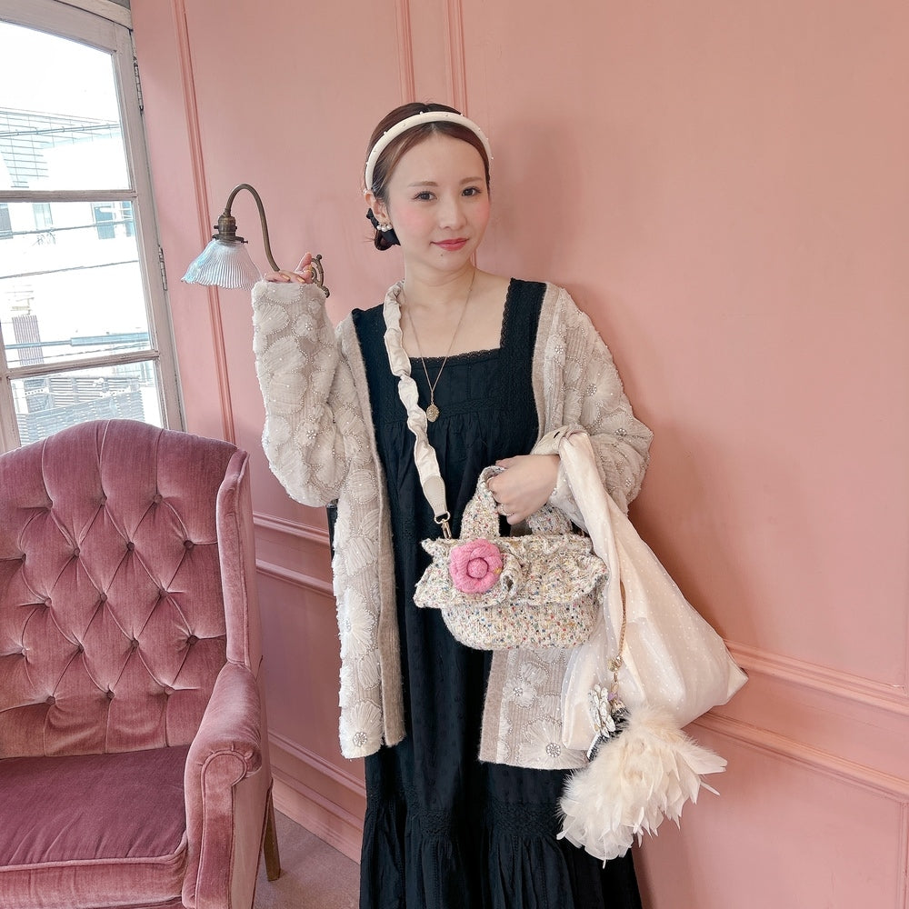 ブローチ Tweedy Emma