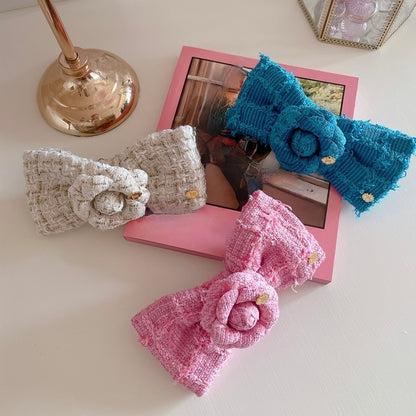 ブローチ Tweedy Emma