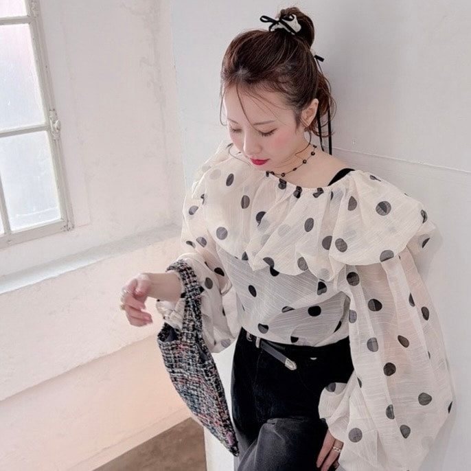 Noir Daisyチョーカー