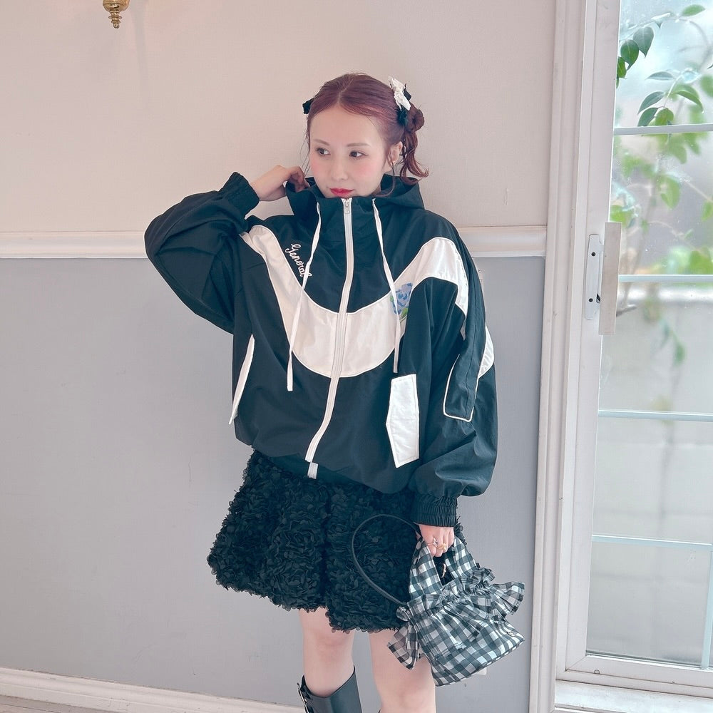 ★Blossom ウィンドブレーカー