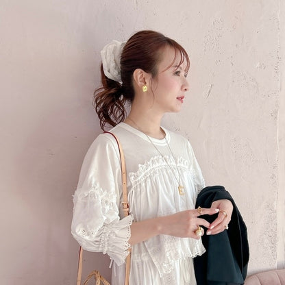 シュシュ Embroidery Lace