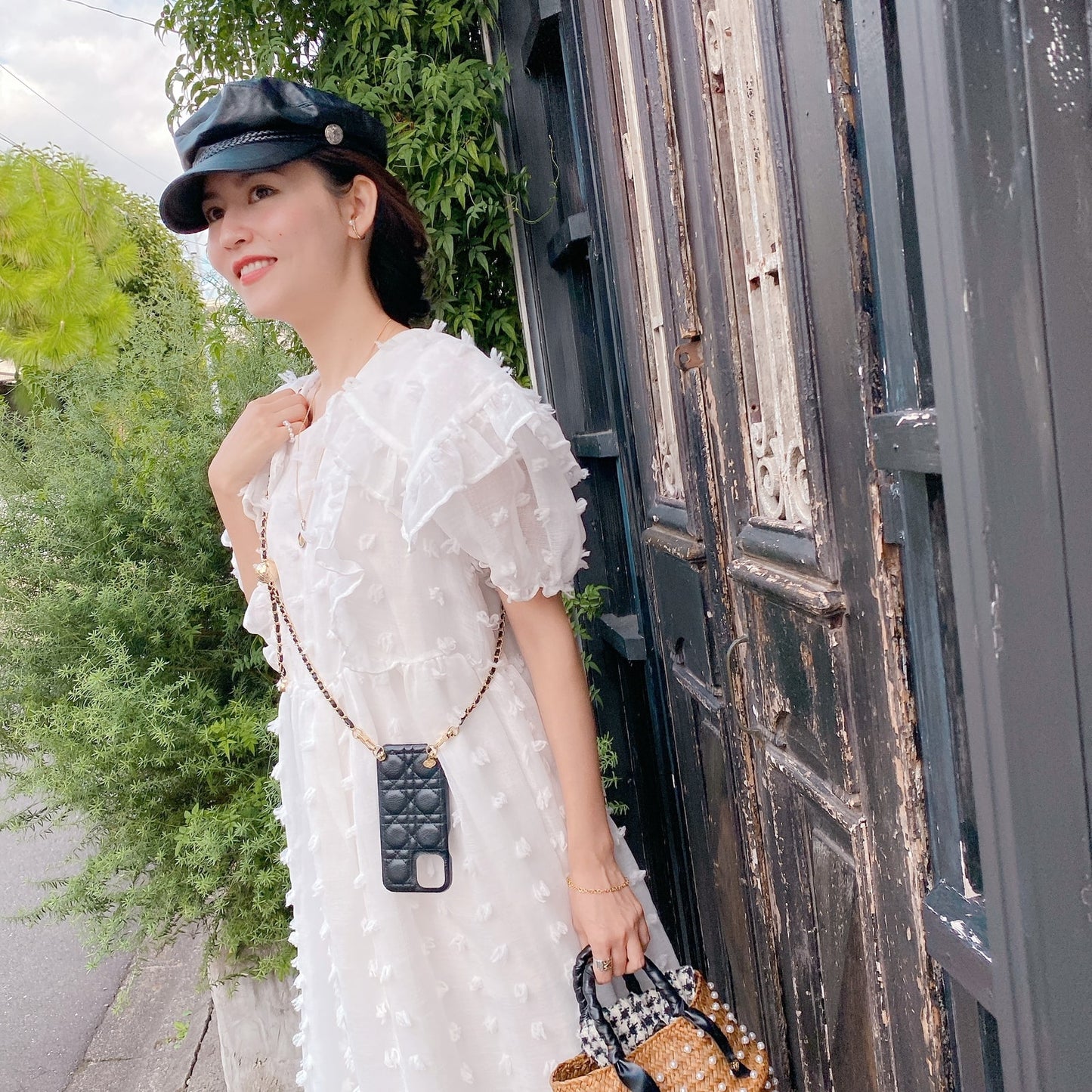 チェーンスマホケース Lady Chic