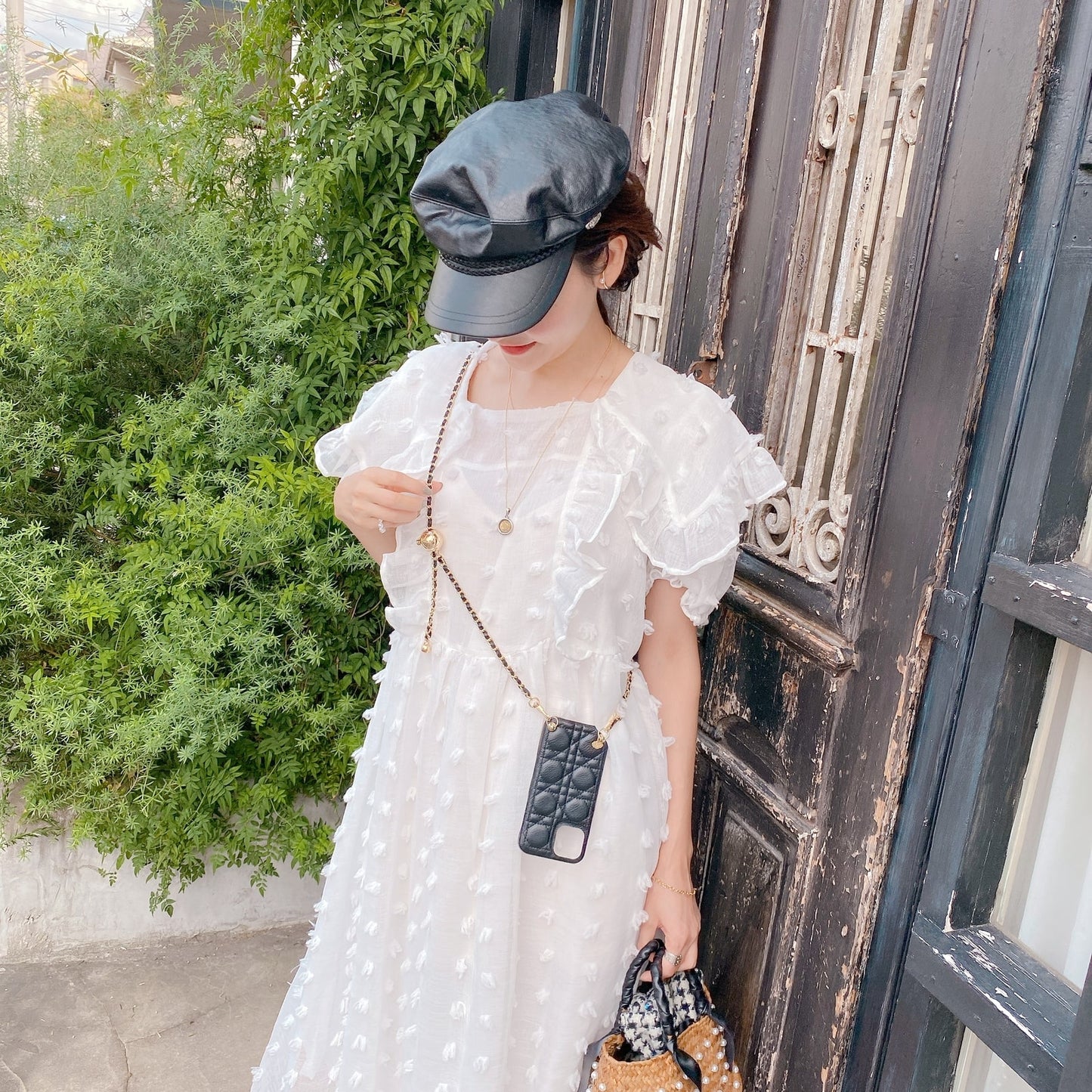 チェーンスマホケース Lady Chic