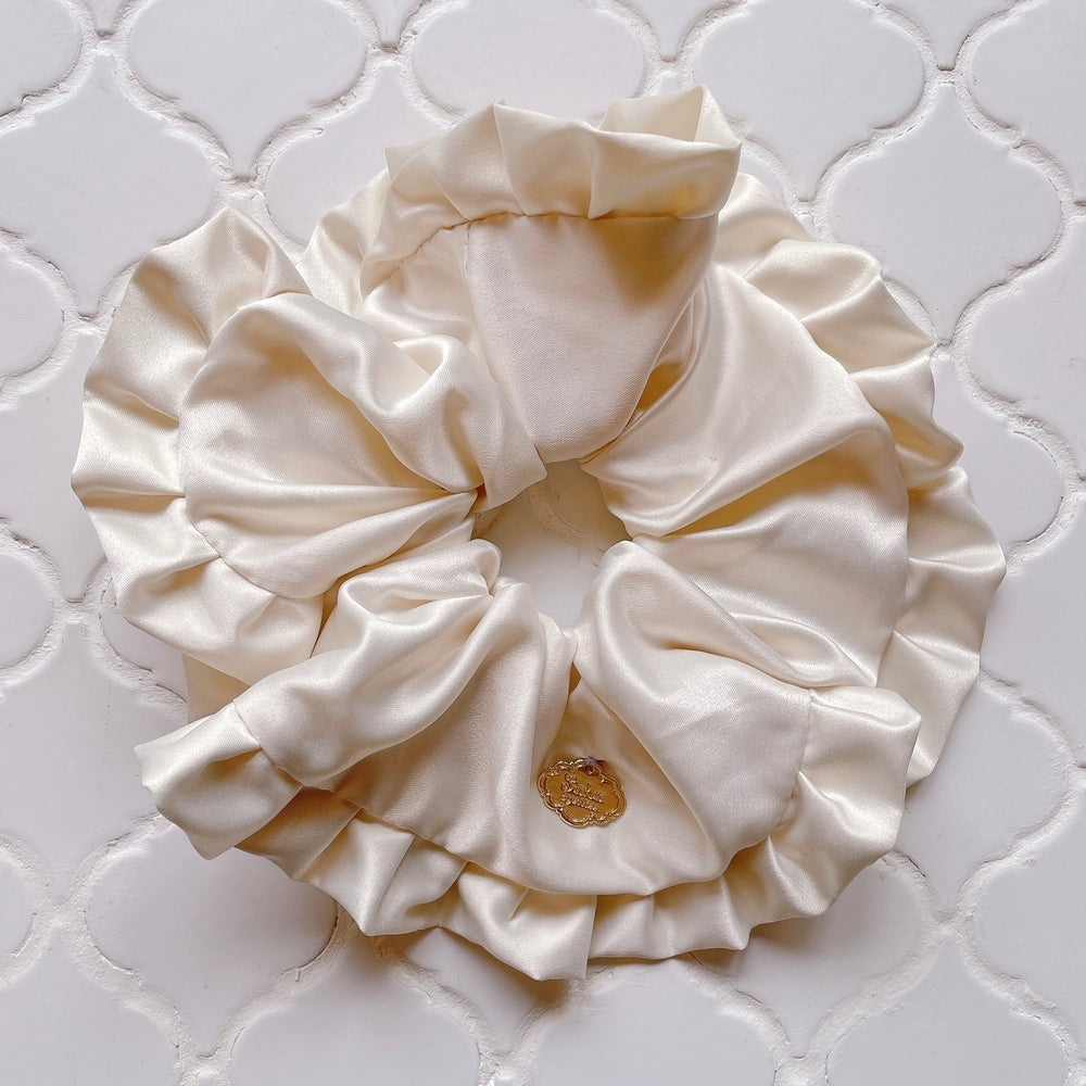 サテンフリルシュシュ Juliette