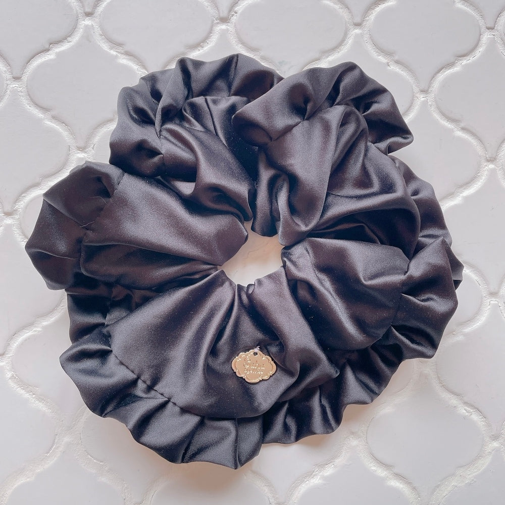 サテンフリルシュシュ Juliette