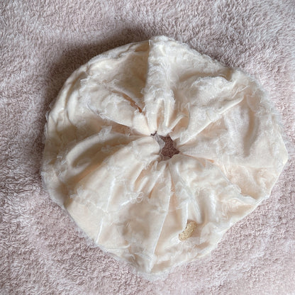 シュシュ Bridget Dorothy