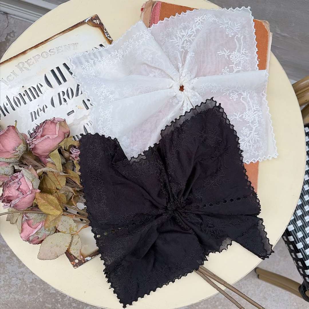 ★Dainty Hankyシュシュ