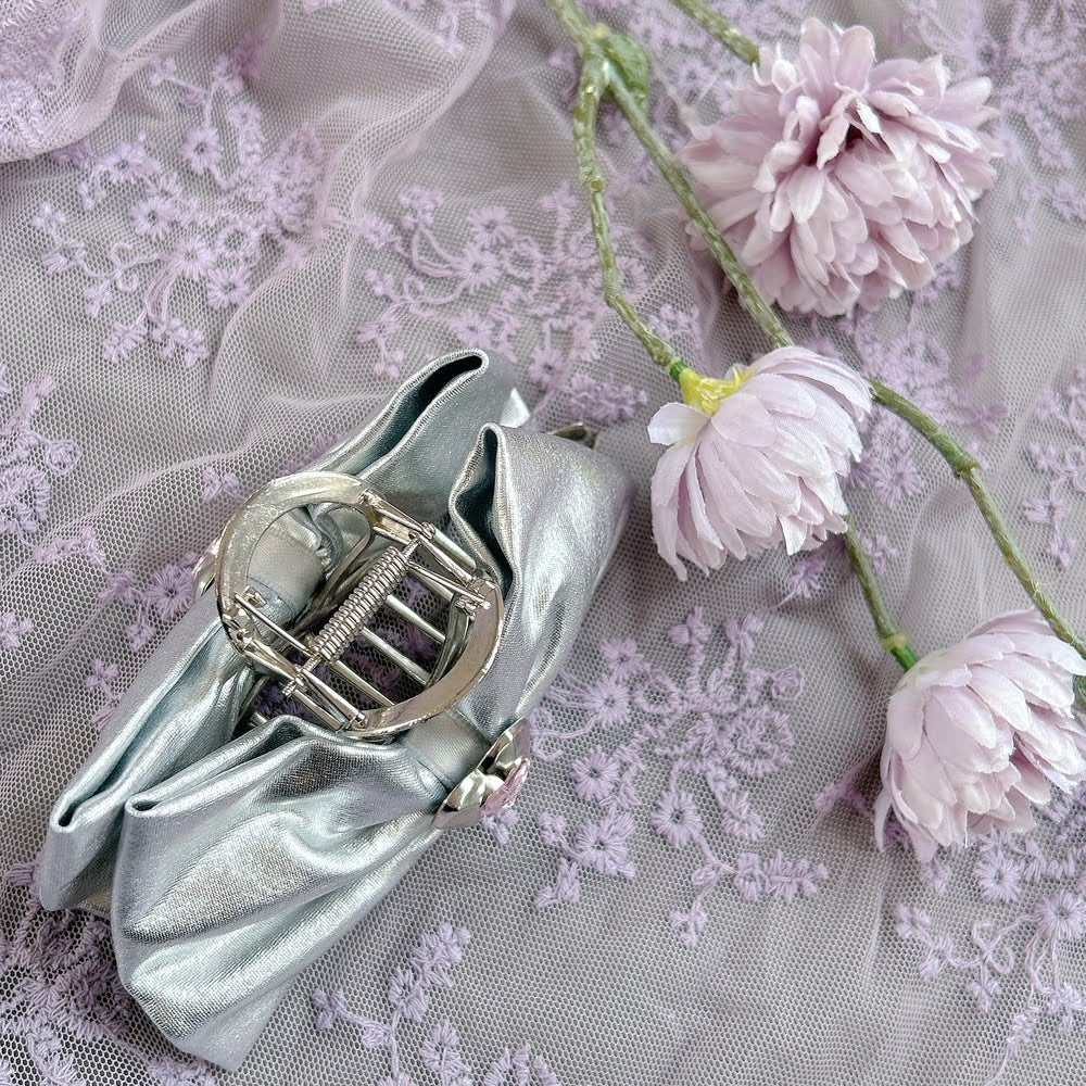 Galaxy Ribbon Clip