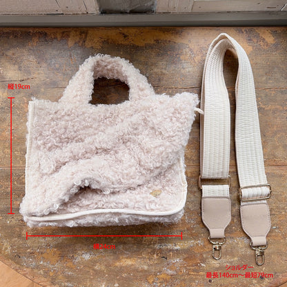 スクエアトート Poodle Frame Tote